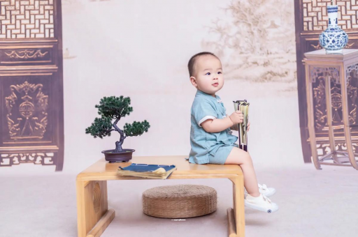 丹东宝宝吃迷糊奶如何纠正